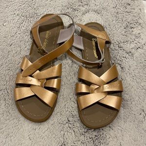 Saltwater Sandals